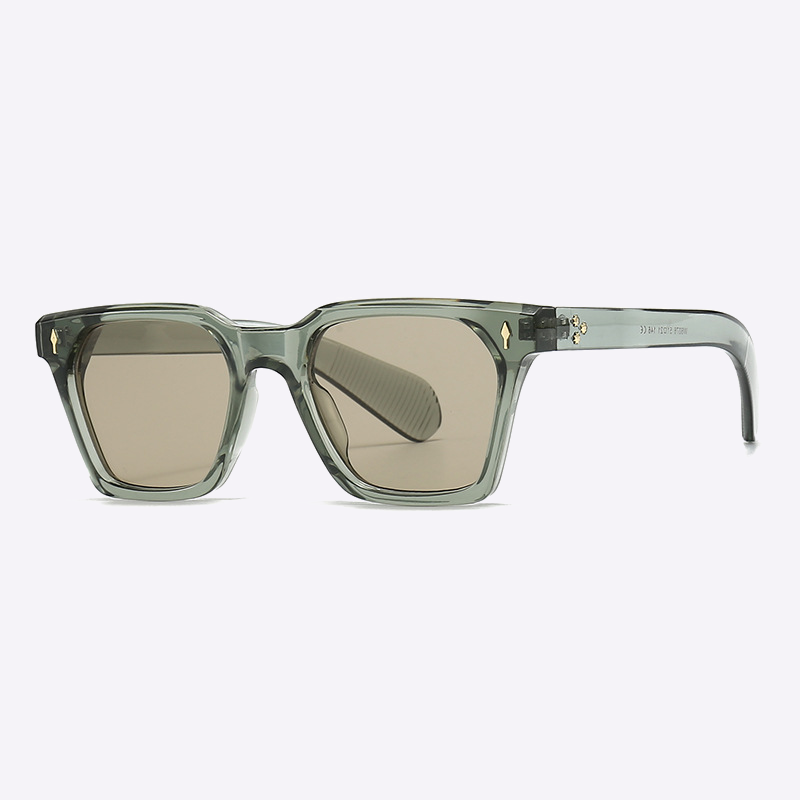 VALMONT. EMERALD