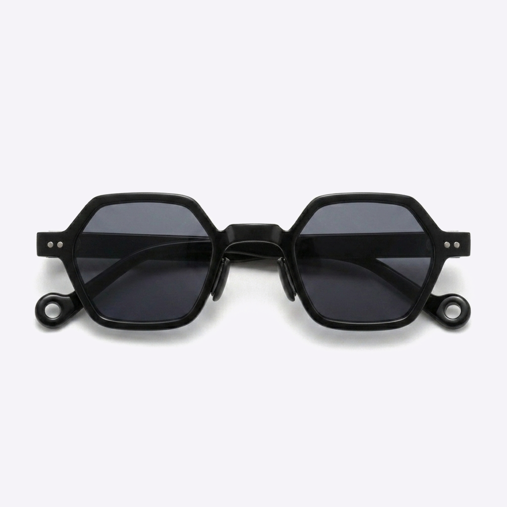 ELIO. BLACK SMOKE